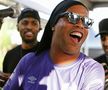 Ronaldinho este unul dintre cei mai iubiți fotbaliști din istorie / Sursă foto: Facebook