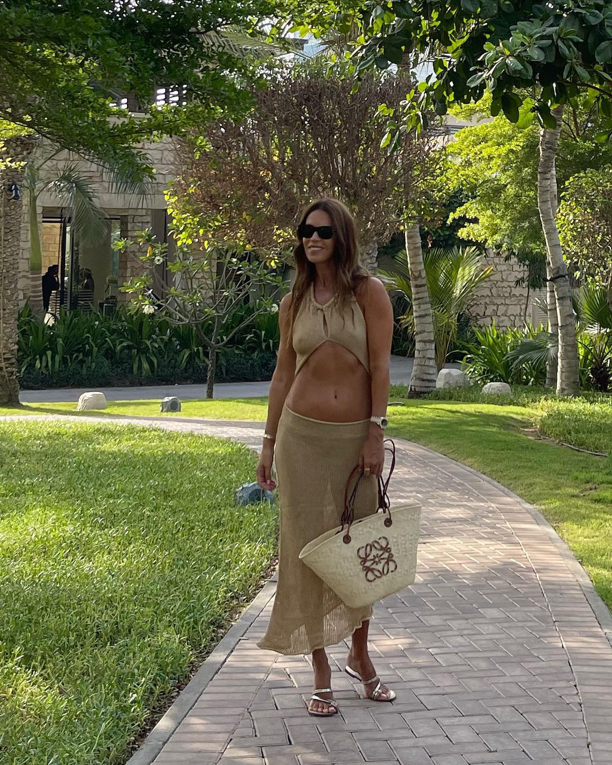 Bijuteria lui Dan Petrescu! Soția antrenorului arată impecabil la 44 de ani