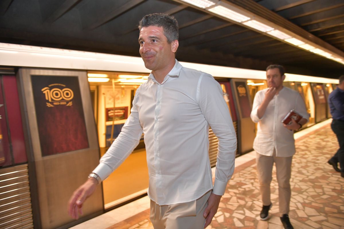 Atenție, porțile li se deschid! Surpriză la metrou: „A fost pusă în circulație garnitura de metrou «Rapid 100»”