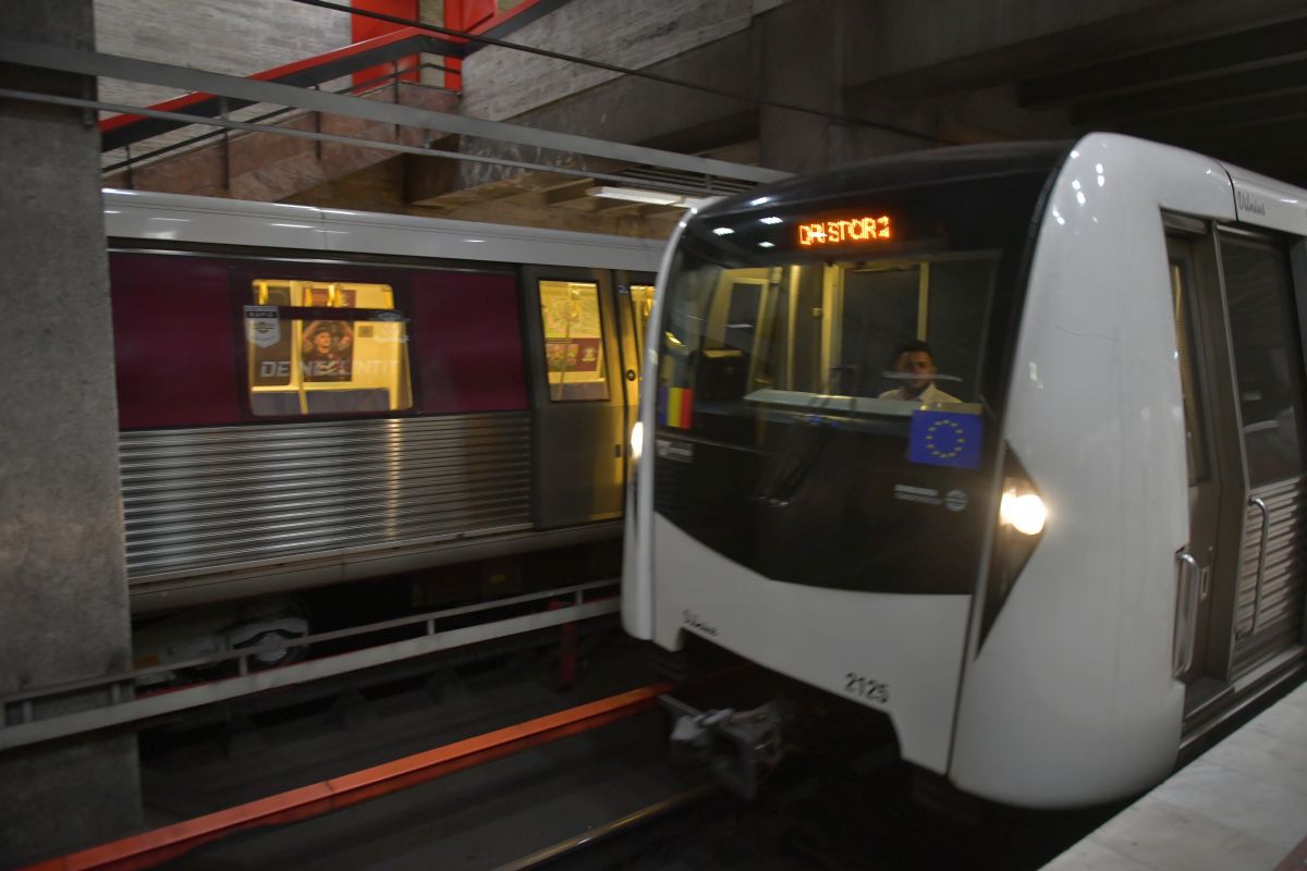 Rapid e peste tot acasă, inclusiv la metrou: „A fost pusă în circulație garnitura de metrou «Rapid 100»”