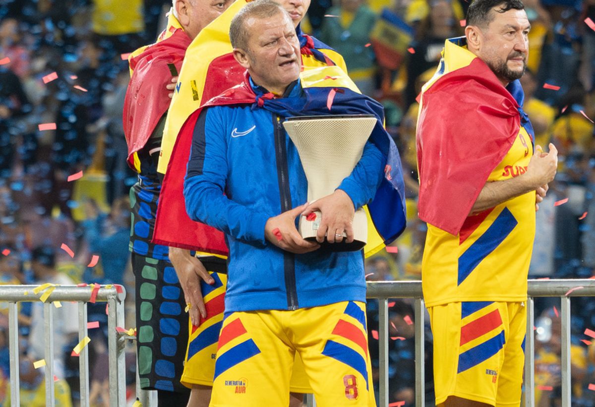 Dorinel Munteanu, reverență din suflet: „România respiră! Sunt mândru de acești băieți!"