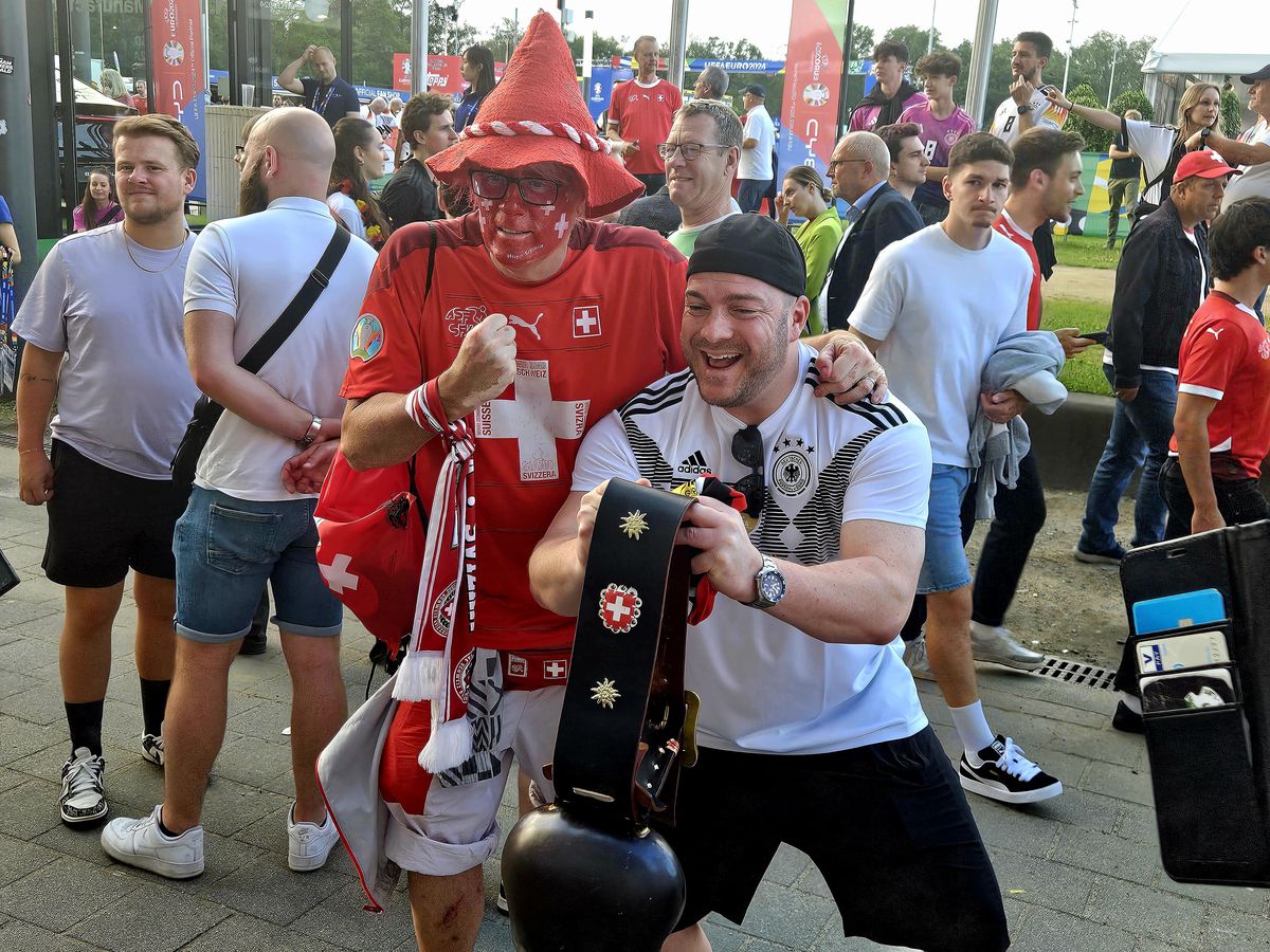 Frankfurt, în ziua meciului Germania - Elveția, așteptându-i pe români