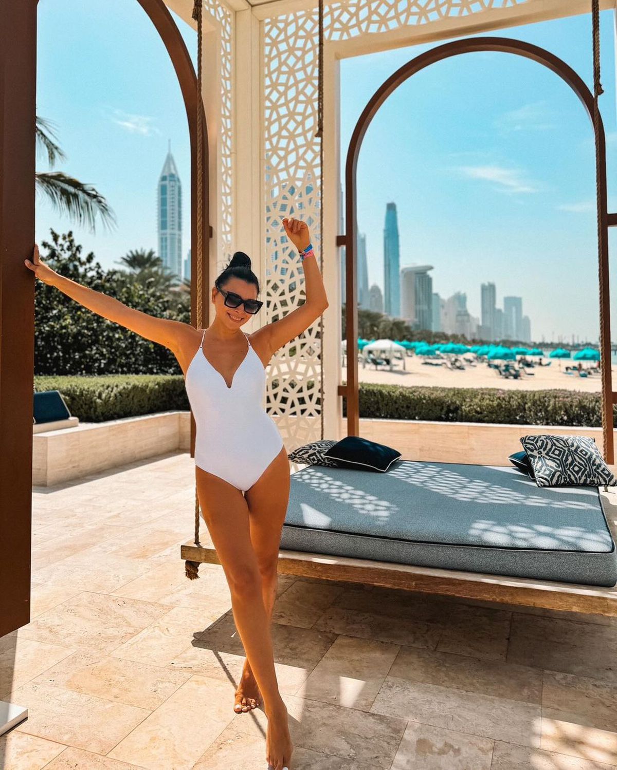 Vacanța Corinei Caragea în Maldive, ruinată » Ce a pățit prezentatoarea știrilor sportive: „E gold doar la buzunar”