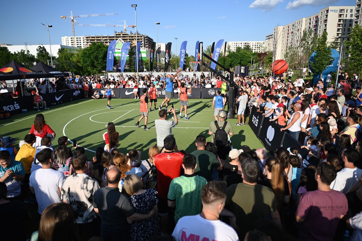Theo Rose, show la baschet » Weekend plin la Sport Arena Streetball pe terenurile din Parcul Liniei