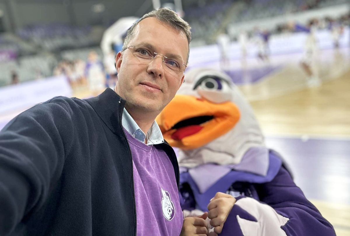 Ionuț Moșteanu, noul ministru al Apărării: implicat de la distanță în viața lui FC Argeș