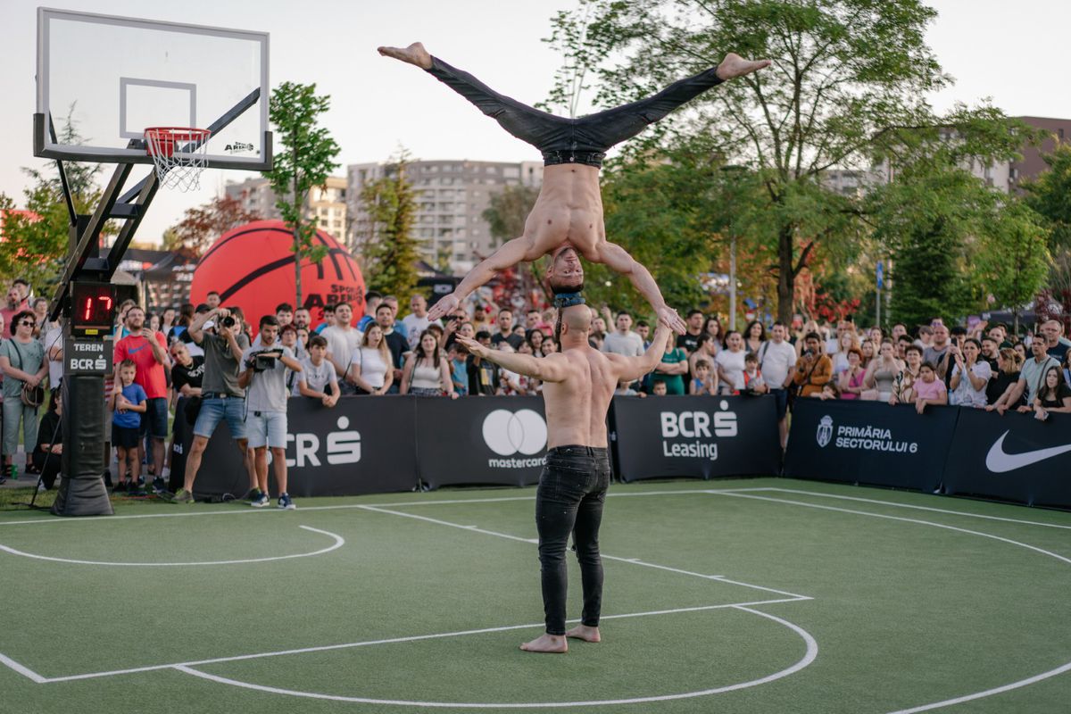 Theo Rose, show la baschet » Weekend plin la Sport Arena Streetball pe terenurile din Parcul Liniei