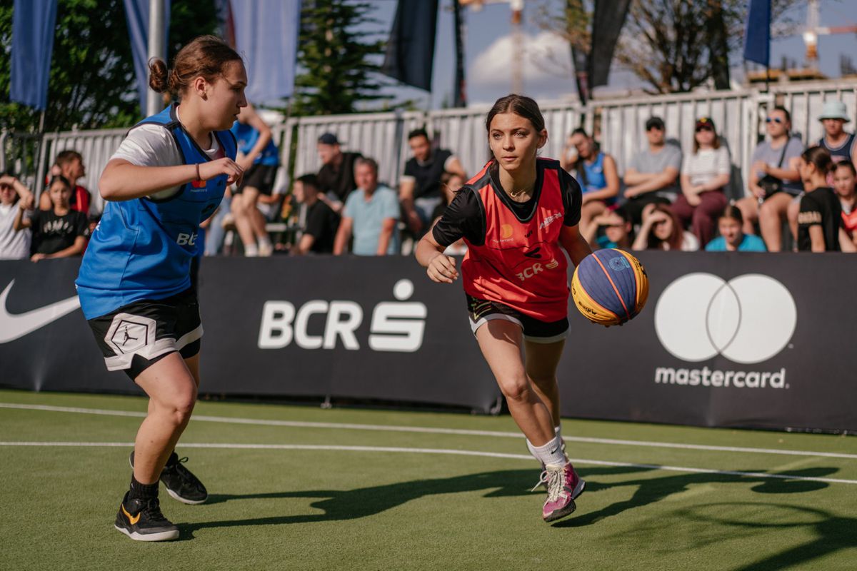 Theo Rose, show la baschet » Weekend plin la Sport Arena Streetball pe terenurile din Parcul Liniei