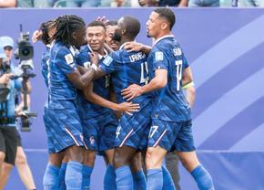 Franța - Irak, meci încheiat după aproape 4 ORE! Mbappe i-a răspuns cu o „dublă” lui  Messi