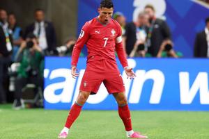 Cristiano Ronaldo l-a depășit pe Eusebio și a intrat în istorie
