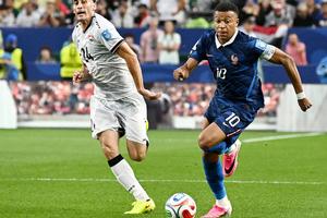 Mbappe, despre duelul de la distanță cu Messi: „Nu este nicio dramă” + Cum explică momentul viral