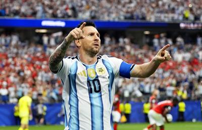 Zlatan Ibrahimovic, uluit de Lionel Messi: „Cinci goluri în două meciuri... Eu am zero goluri la două Cupe Mondiale”