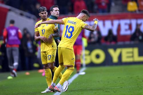 Florinel Coman și Denis Drăguș, la națională // foto: Imago Images