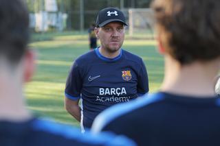 Nicolae Mitea a ratat mutarea la Barcelona, acum e antrenor în academia catalanilor din România: „Mister, mi-au spus mami cu tati că ai jucat acolo”