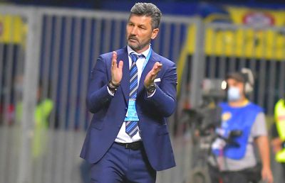 La el visează Rotaru! Ce superantrenor e dorit de CSU Craiova, după despărțirea de Ouzounidis