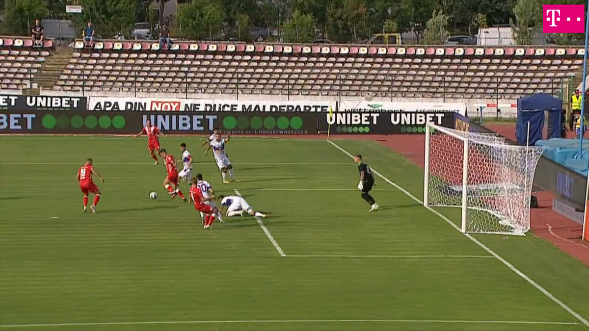 Gol senzațional marcat în FC Argeș - UTA » Nimeni nu s-a așteptat la această soluție!