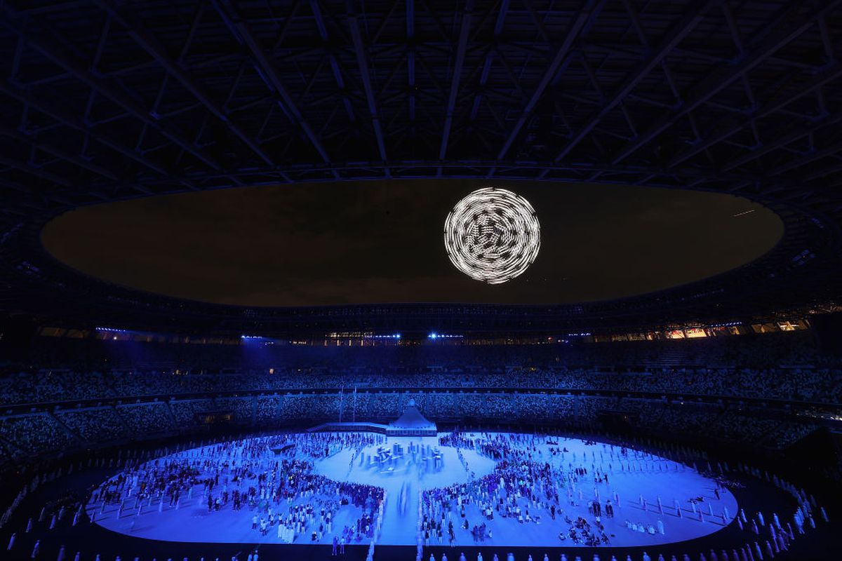 Moment SF în timpul ceremoniei de la Tokyo! Peste 1.800 de drone au apărut deasupra arenei