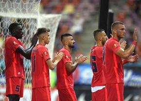 „Fără fumat și înjurat la mine-n curte!” » Ce titular de la FCSB a fost scos din lot de Becali