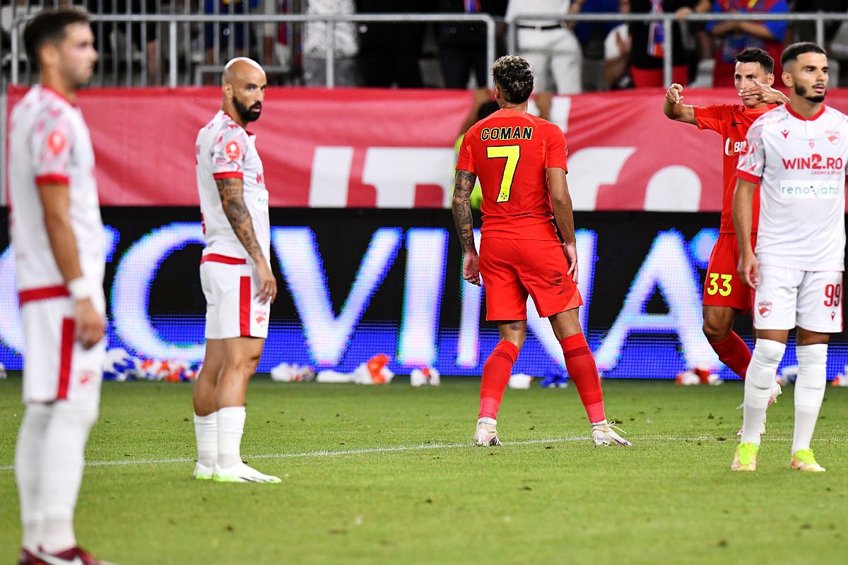 „Dinamo e o umbră, o echipă de Liga 2!” » Cel mai dur discurs după înfrângerea în fața rivalei: „Albi la față, timorați! FCSB s-a distrat cu ei”