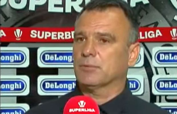 Și-a urecheat jucătorii după 0-3 cu Rapid: „Să înțeleagă că nu pot rezolva singuri meciurile!”