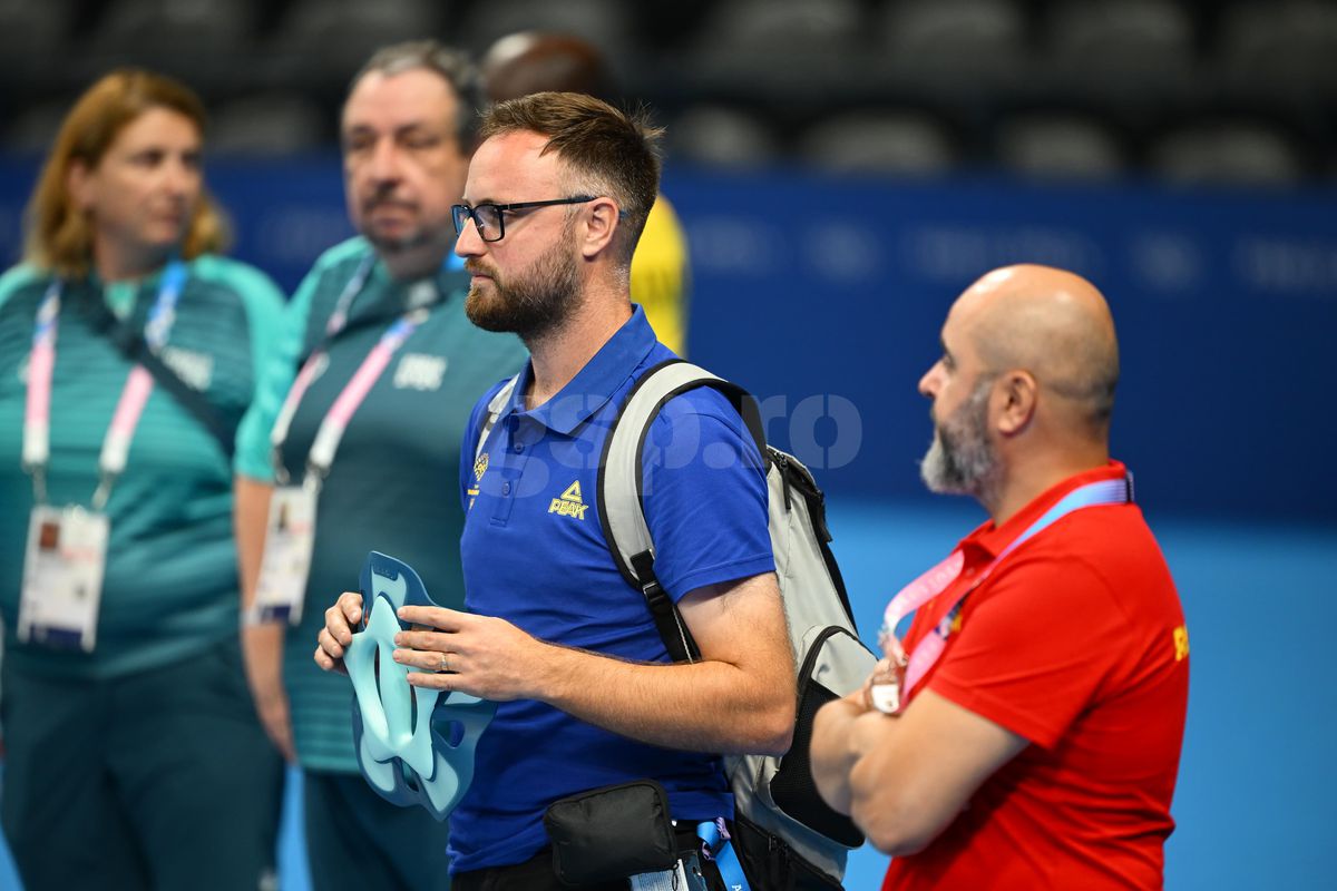 David Popovici la primul antrenament în La Defense Arena! GSP a surprins imaginile EXCLUSIVE cu campionul nostru