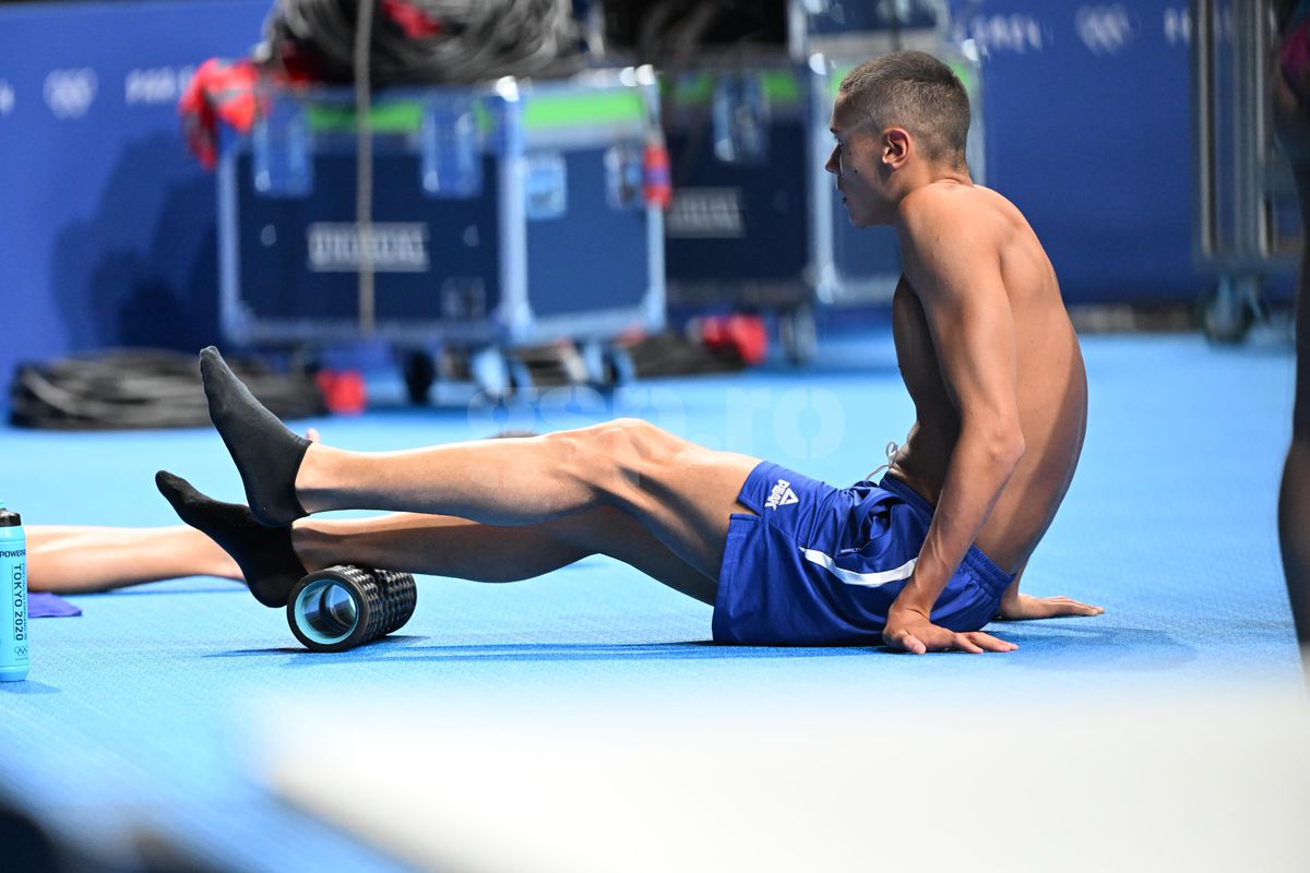 David Popovici la primul antrenament în La Defense Arena! GSP a surprins imaginile EXCLUSIVE cu campionul nostru