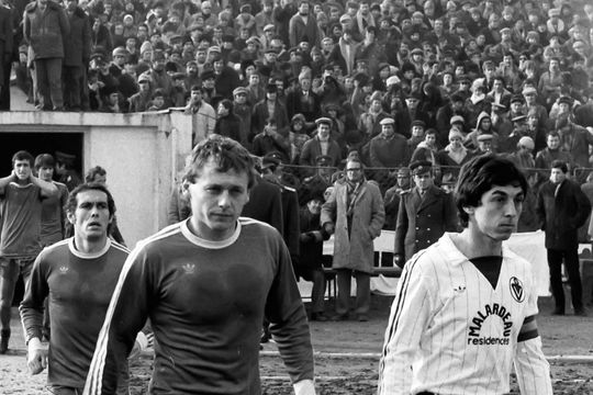 Universitatea Craiova - Bordeaux 2-0, manșa a doua din turul 3 al Cupei UEFA 1982-1983 / Foto: Gazeta Sporturilor
