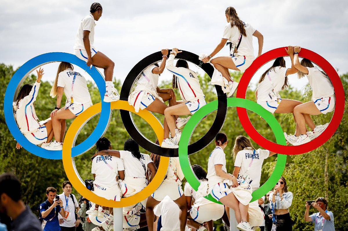 Ploaie de stele! 12 mari sportivi așteptați să exceleze la Jocurile Olimpice, de la Simone Biles și Novak Djokovic până la „Mondo” Duplantis și goana lor după recorduri