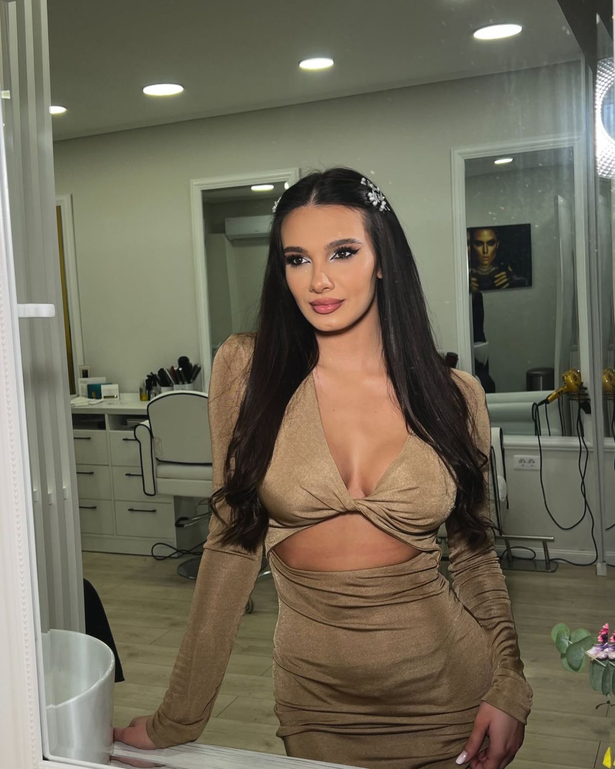 Andreea a „aprins” Thailanda! Mămica de 25 de ani e ispită la „Insula Iubirii” și instructor de fitness