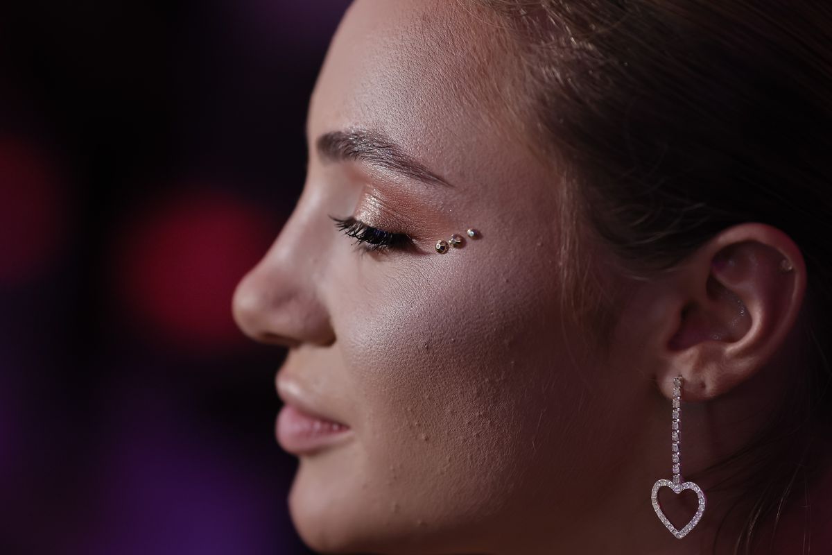 Simona Radiș Sabrina Voinea modele modă Bukarest Fashion Week