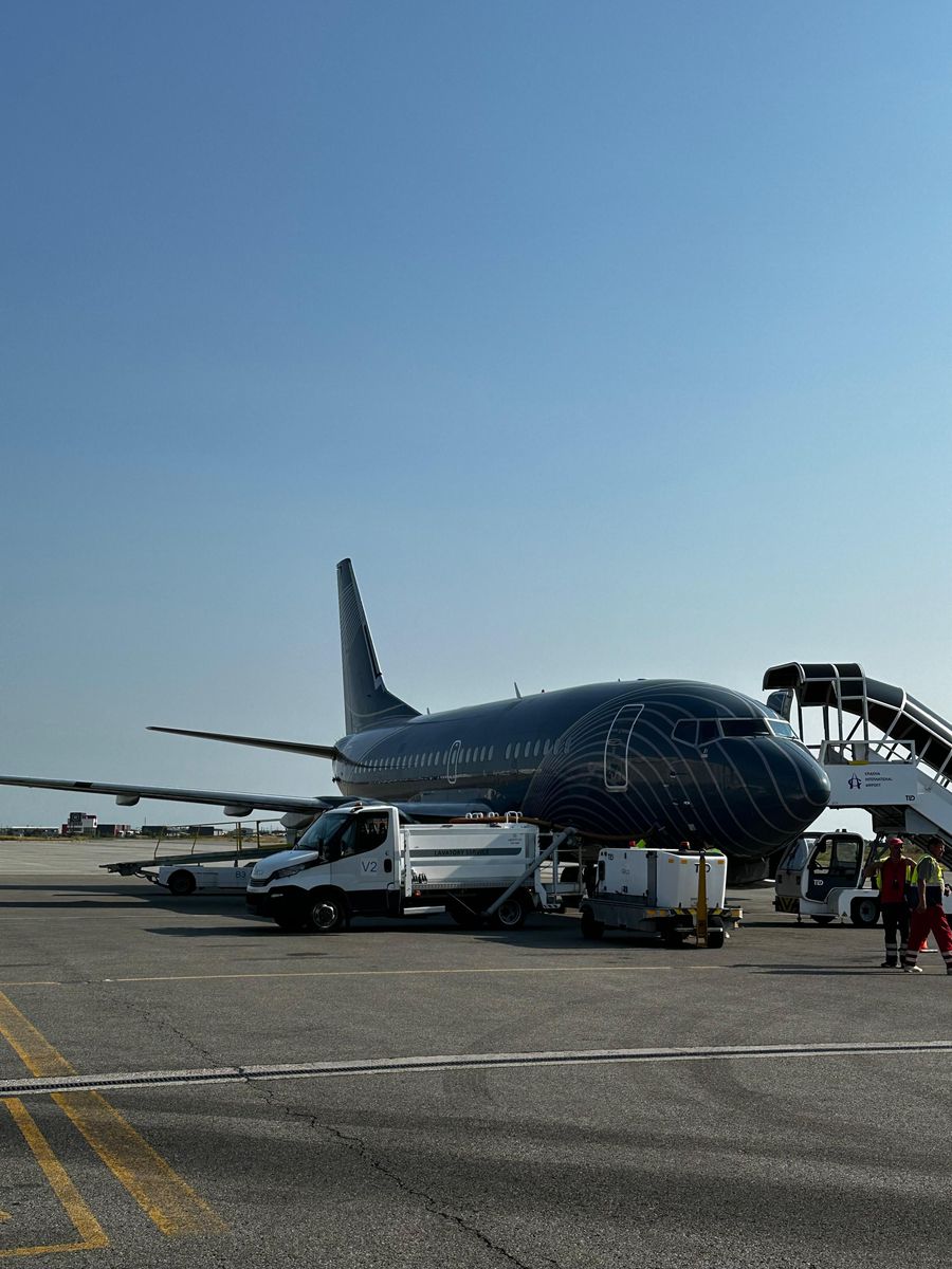 Craiova a plecat la Sarajevo cu avionul lui Inter! » Soldații NATO îi vor susține pe olteni