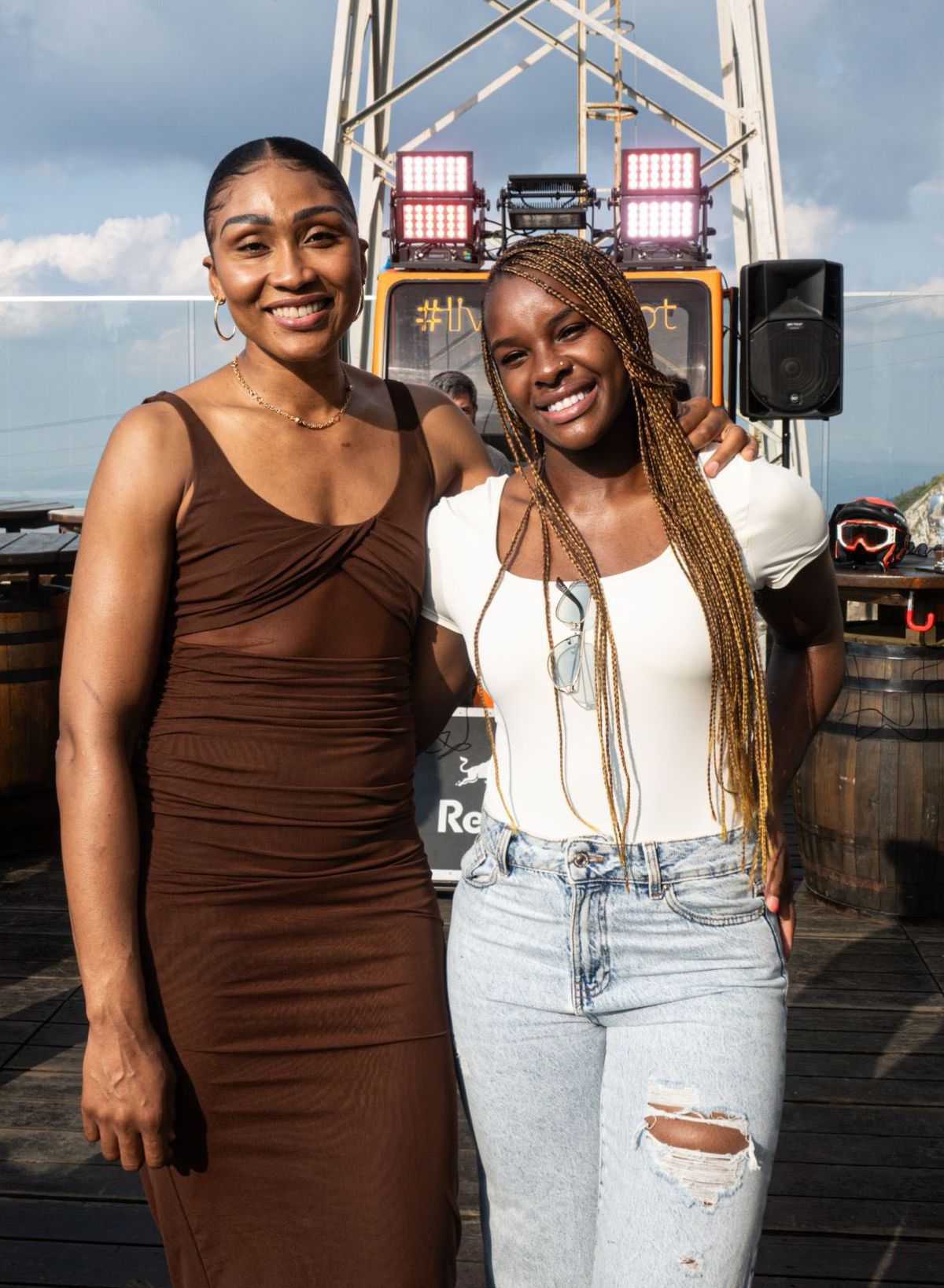 Handbalistele Rapidului, petrecere la final de cantonament