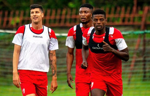 Curiosul caz al lui Stipe Perica: „Câte 2-3 antrenamente, apoi se întâmplă din nou. Nu am găsit soluția”