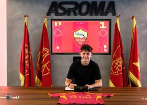AS Roma și-a prezentat noul atacant adus din Premier League