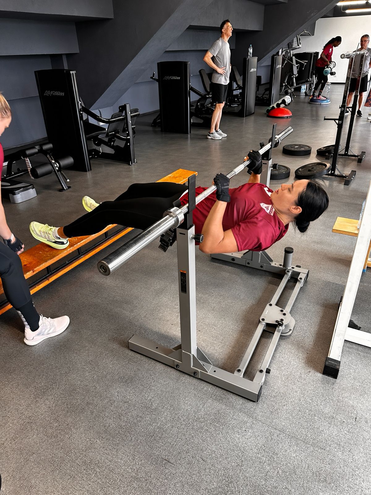 Handbalistele Rapidului, petrecere în vârf de munte: „Dacă o să priviți pozele, o să o vedeți și pe ea”