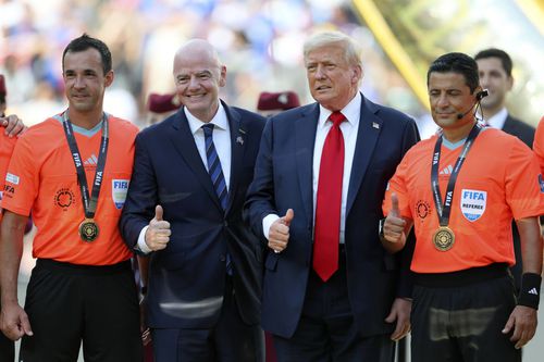 Gianni Infantino, Donald Trump și Alireza Faghani / Foto: Imago Images