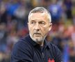Mihai Stoica cheamă oamenii la stadion pentru returul cu Shkendija / foto: Imago