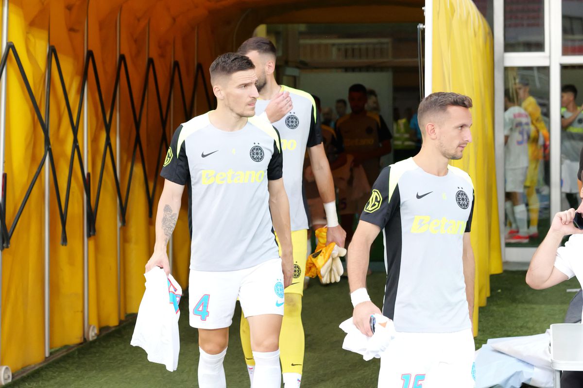 Lor nu li s-a aplicat interdicția: detaliul inedit de pe tricourile campioanei FCSB în meciul din Macedonia