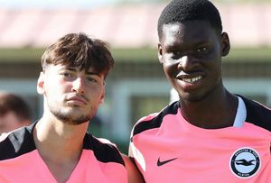 Adrian Mazilu, aproape de revenirea în Superliga! » Discuții avansate cu Brighton