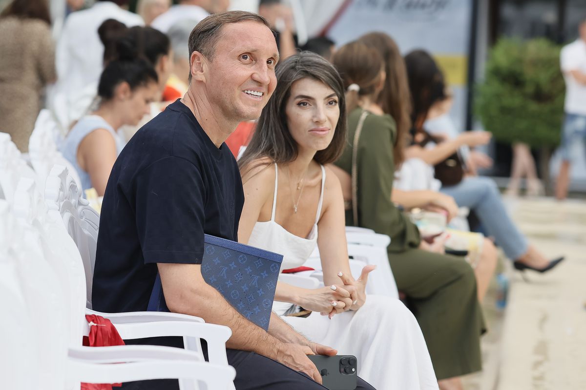 Simona Radiș Sabrina Voinea modele modă Bukarest Fashion Week