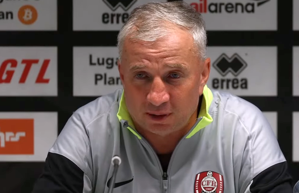 Dan Petrescu, exasperat de problemele de lot: „Aș vrea să joc eu, sincer!”