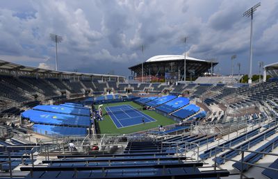 Impresii de la New York: „Sunt lucruri noi, precum absența arbitrilor de linie sau faptul că nu e public în tribune. Toate acestea te șochează un pic"