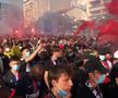 Oficialii clubului francez au pregătit două ecrane uriașe pentru propriii suporteri, care nu avut voie să fie alături de favoriți la Lisabona