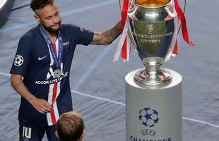 PSG - BAYERN 0-1. FOTO Neymar a oferit imaginea sezonului: în lacrimi, s-a oprit să atingă trofeul UEFA Champions League