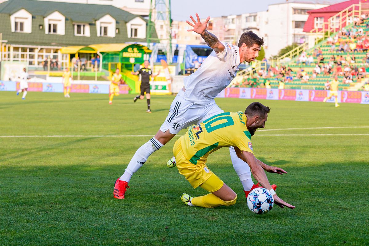 CS Mioveni - FCU Craiova 1-0 » Bănia fierbe! Mutu, a treia înfrângere pe banca oltenilor