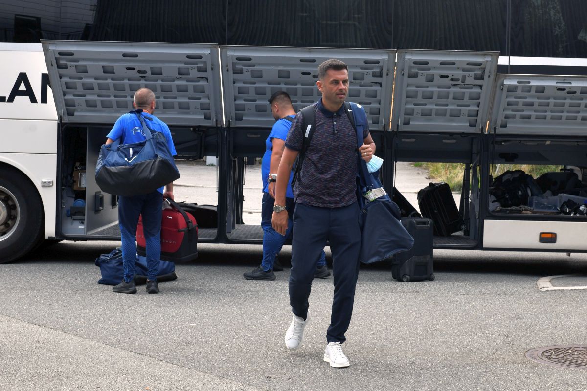 Delegația FCSB a ajuns în Norvegia! Imagini surprinse de GSP la sosirea roș-albaștrilor + personajul-surpriză care i-a însoțit pe români