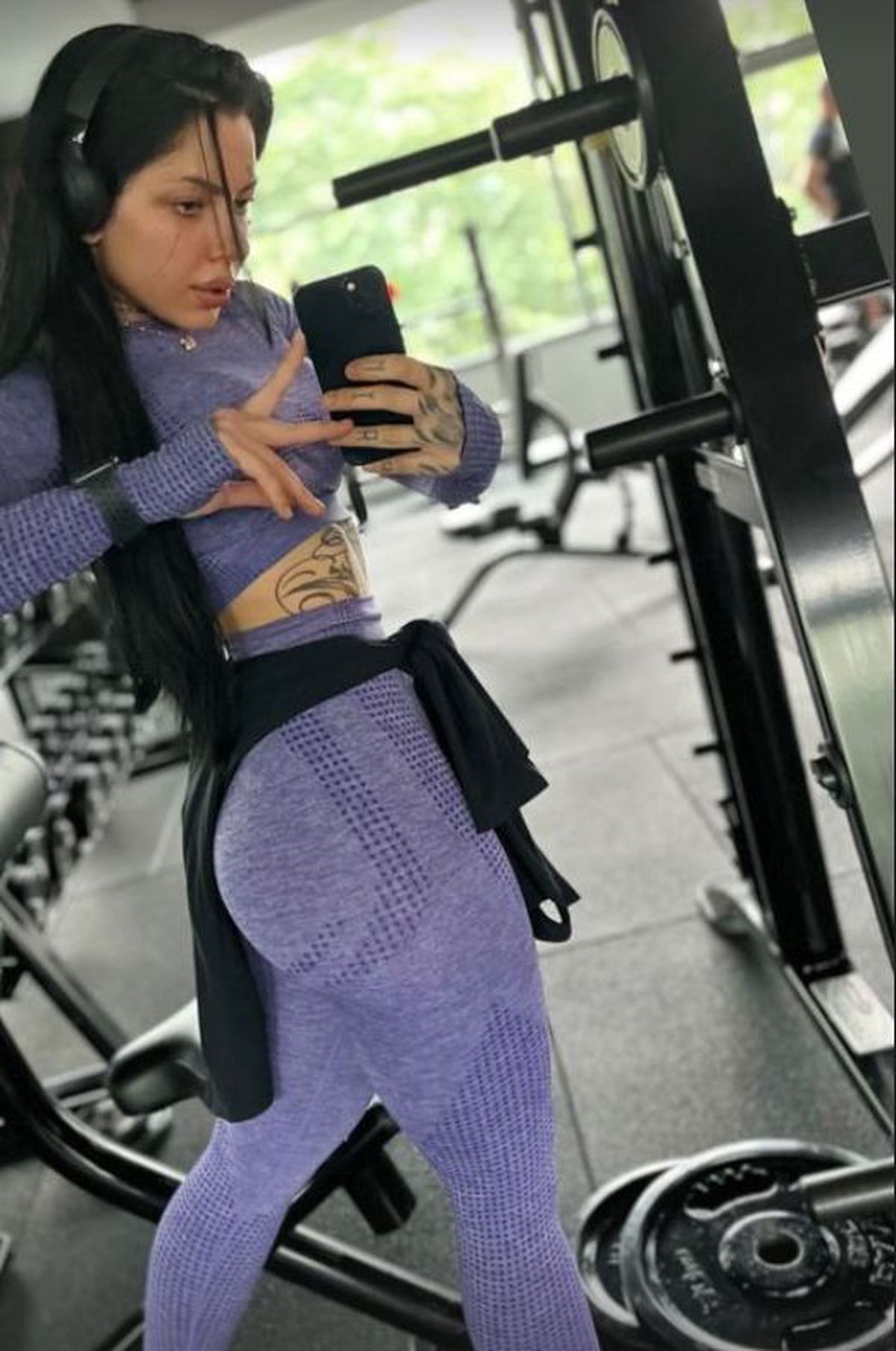 A renunțat la părul „de foc” și la machiajele stridente! Cum s-a transformat Alexandra, fiica lui Cătălin Zmărăndescu