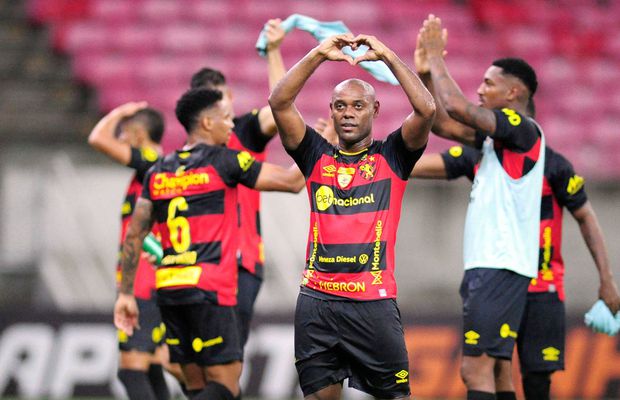 Tată și fiu, colegi la aceeași echipă » Vagner Love și Enzo Vagner vor juca împreună