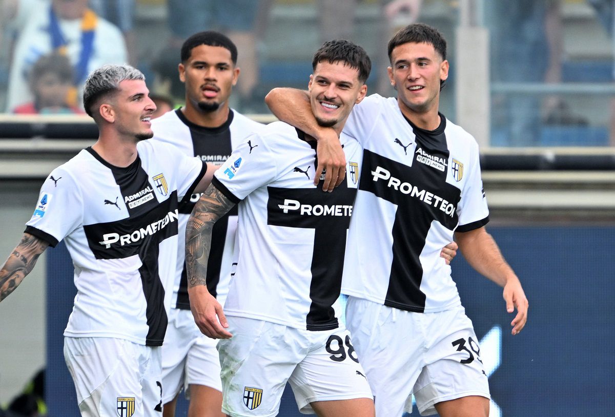 Ce note au primit Dennis Man și Valentin Mihăilă după Parma - AC Milan: „E o săgeată”