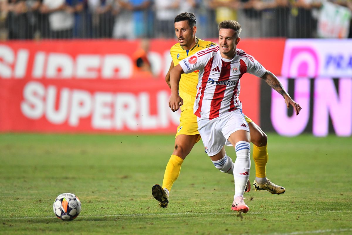 Detalii observate pe stadion la Petrolul - Oțelul » A ajuns pe pastile! Dorinel Munteanu, greu de controlat