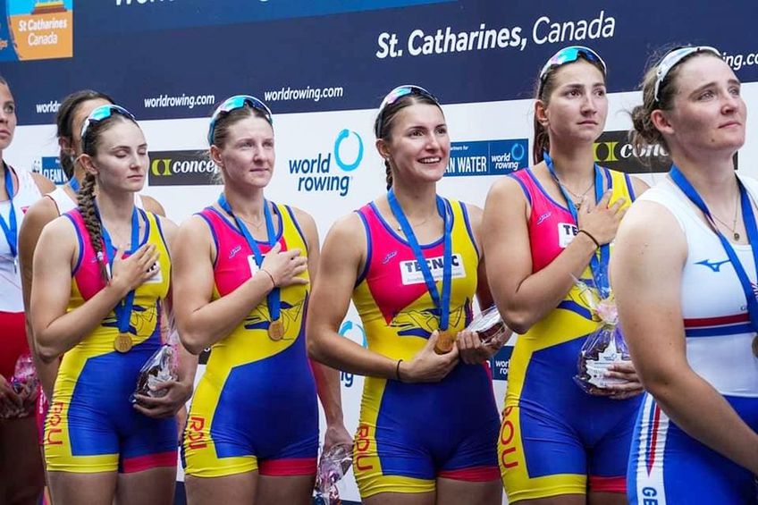 AUR pentru România la Campionatele Mondiale de Canotaj U23, la 4 vâsle feminin // sursă foto: Facebook @ COSR